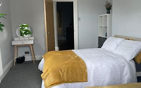 Great 2 Bedroom Flat